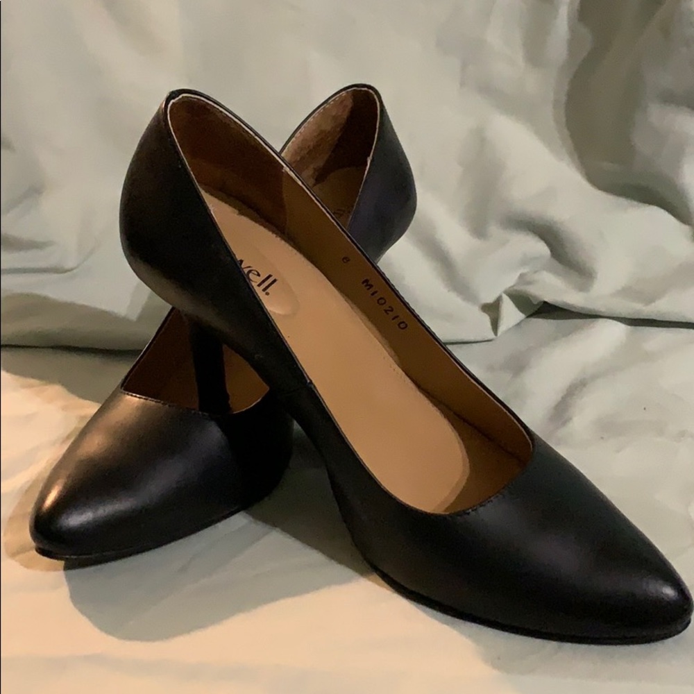 Fits well Leather Heels